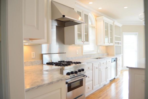 1396 Madison Court - Updated Kitchen