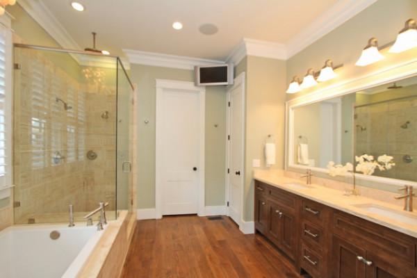 307 3rd Ave - Master Bathroom