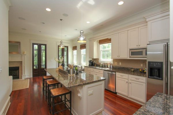 312Shoals-Kitchen