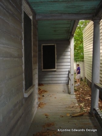 QUEEN STREET PORCH BEFORE