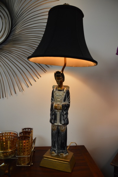 Gorgeous Asian lamp