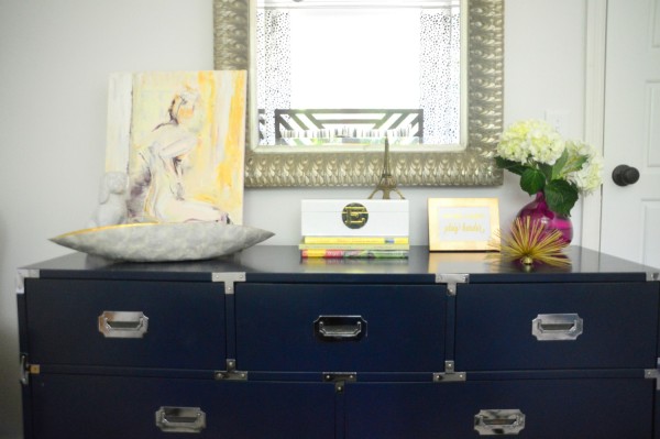 I love this blue lacquer campaign chest