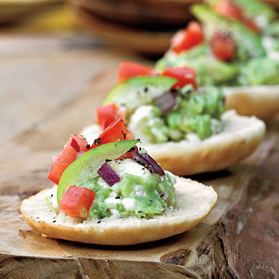 guacamole-goat-cheese-toasts-l