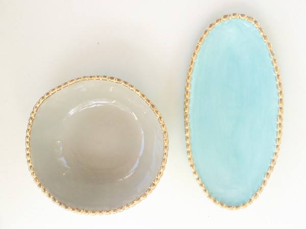 Combine it with this taupe bowl for a perfect pairing